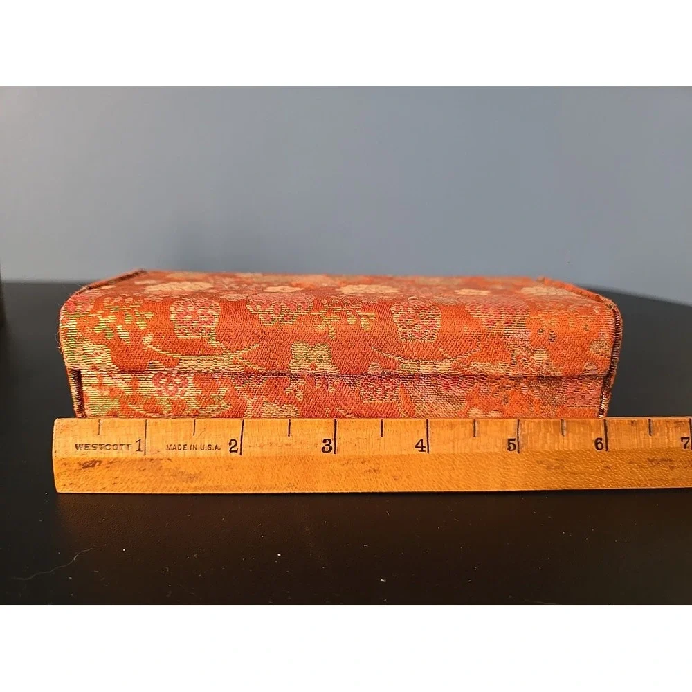 Vintage Fabric Covered Musical Jewelry Box made in Japan - Music Box‎ - Works
